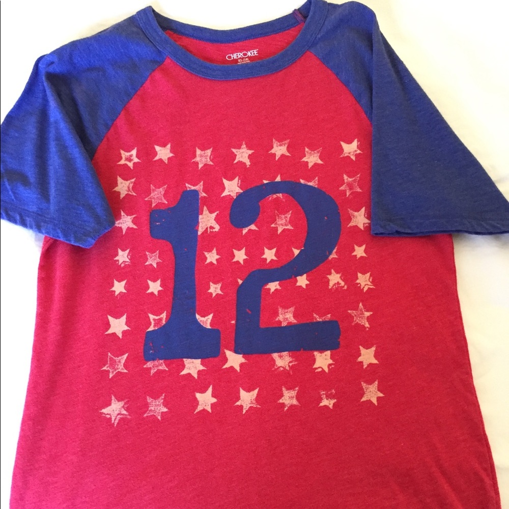 Red/blue T-shirt for teens boys (16 yo)